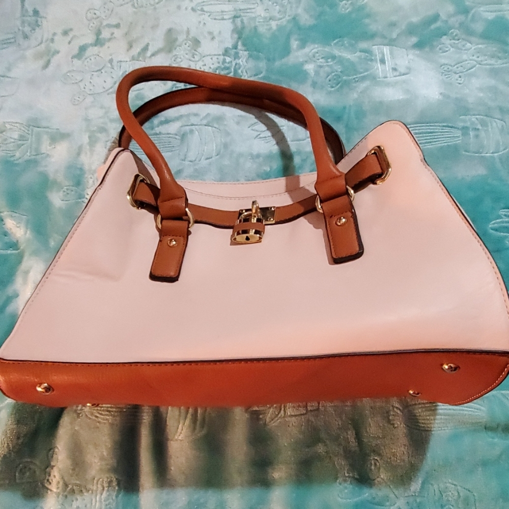 NWOT Charming Charlie Lockbox Purse